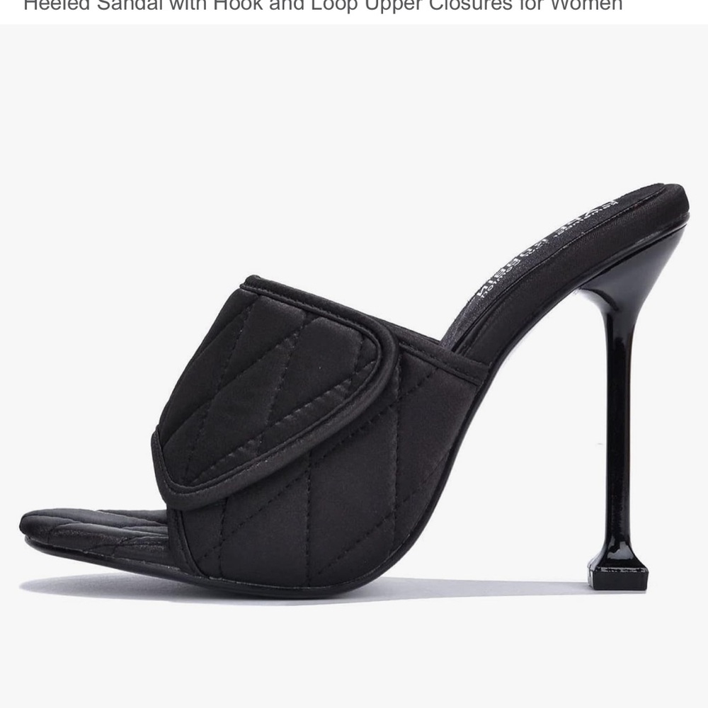 Women’s Cape Robbin Black LeeLee Heels Mules Shoes